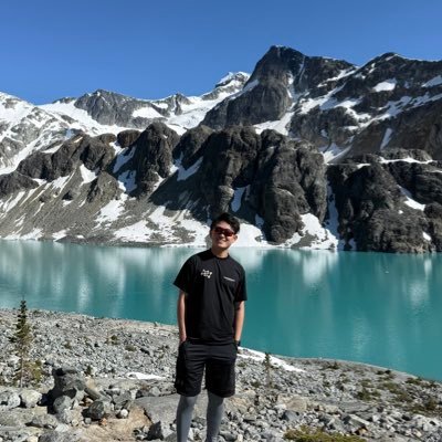 EthanTam514922's profile picture. Product @ https://t.co/pvafF9BR1Y