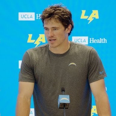 JassonSZN's profile picture. #RepBX #BoltUp She/her ✡️ (Minor) Reneé Rapp and Billie Eilish enjoyer priv @JohnnyLoElite