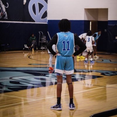 |6’1PG| |150| |CO2027| |15yrs| |2.8gpa|University Prep Art & Design| Email:kcsims2009@icloud.com Email:Kharisims27@gmail.com (3132814812 )