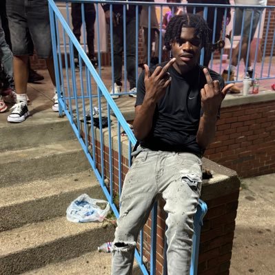 4tw4n's profile picture. Fear God