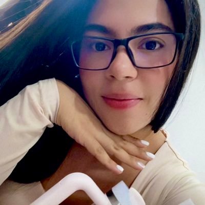CamilaMarinB's profile picture. 