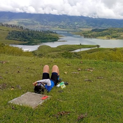 marianlopezgo's profile picture. A veces monto bici, otras veces intento ser ingeniera.