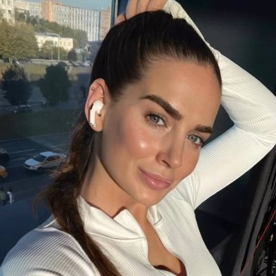AnyaSeraphin1's profile picture. Tax Advisor - Enterprise Architect. DEKRA Shareholder
Fitness isn't a hobby; it's about improving yourself!
No pornography, or I'll block you!