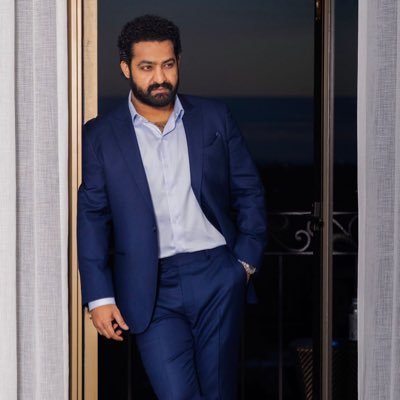 Proud fan of @tarak9999 and @ShubmanGill…..#AllHailTheTiger