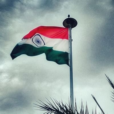 ఒక మార్పు కోసం యుద్ధం చేయాల్సి వస్తే తొంబై తొమ్మిది సార్లు శాంతియుతంగానే ప్రయత్నిస్తాను నూరవసరే యుద్ధం చేస్తాను.🚩