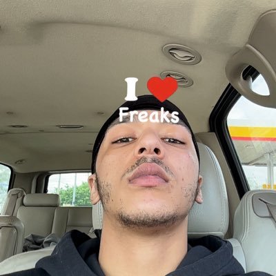 upwaytmon3's profile picture. 