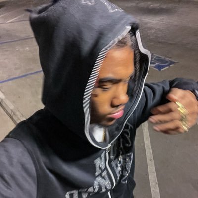 kevvtufiji's profile picture. 