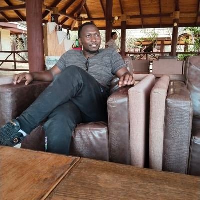 FelixMuthui_'s profile picture. Social Media Influencer||Photographer 📸||Videographer||Mental Health Advocate|| Environmentalist