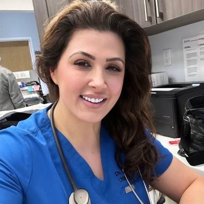 MarieAnna883614's profile picture. orthopedic surgeon doctor