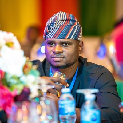 Nigeria 🇳🇬 First| Social Media Manager | Digital Media & Influencer | Politics | News & PR | Entertainment |