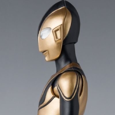 xcoM3Vy8If6xRMz's profile picture. お酒をあたえると喜びます↺