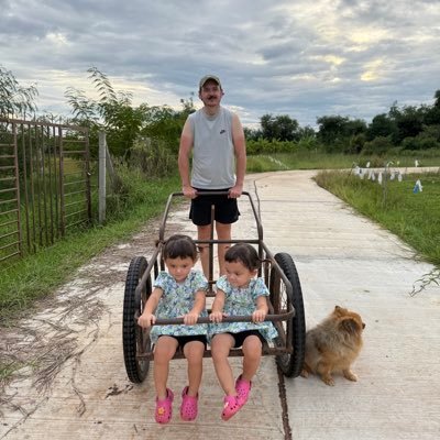 TheRickyBeard's profile picture. Youtube - Ricky in Isaan