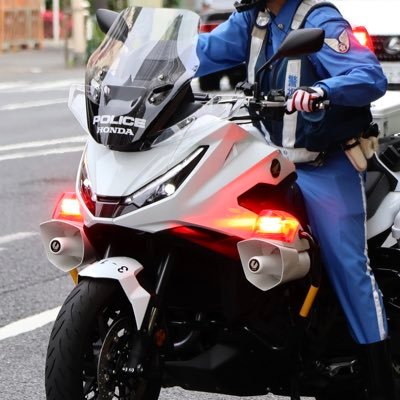 白バイとピーポくんが好き🫶