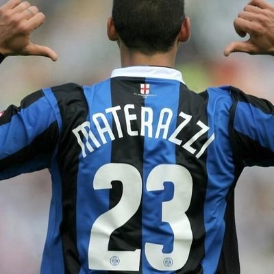 Una storia d’amore senza fine
Generazione dopo generazione
La nostra vita, solo per te 🖤💙