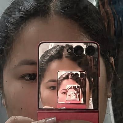 oonehanna's profile picture. ig: oonehanna https://t.co/5W6PKMOfT3