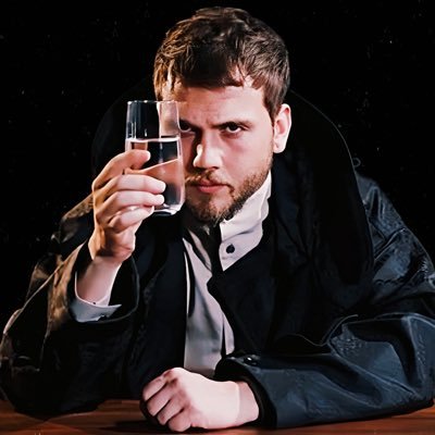 bestofarasbulut's profile picture. Bu sayfa sevenleri tarafından #ArasBulutİynemli için açılmış güncel haber, kaliteli görsel ve etkinlik sayfasıdır.