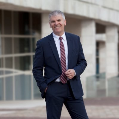 Full Professor of Public Finance https://t.co/cKctnOhzi7 Senior economist at @Funcases Director of https://t.co/9rSD9ODVme and @ForoEcoGalicia Board of directors of @icogob