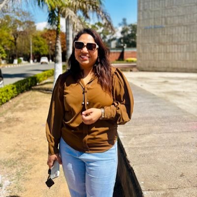 dikshagcgldh's profile picture. Book whisperer 📚 | Risk researcher 🔍 | Librarian on duty, dreamer off duty ✨