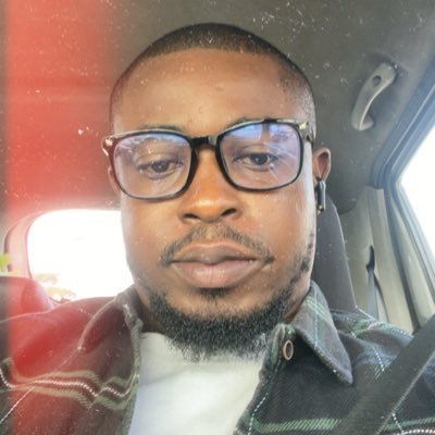 I'd rather chill alone then try to fit in...MANCHESTER UNITED!!!