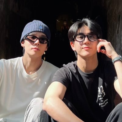 ᴋɪᴍᴍᴏɴ • ᴊɪᴍᴍʏ 🥑 • ꜱᴇᴀ 🌊 • ᴡɪɴ 🧁 • ɴᴀɴɪ 🦄 • ᴘᴇʀᴛʜ 🎸 • ɢᴇᴍɪɴɪ 🎤• ꜰᴏᴜʀᴛʜ 🕺 • ᴡɪɴɴʏ 💿 • ꜱᴀᴛᴀɴɢ 🎙️• ɴᴇxᴛ𝟣ᴅᴇ_ᴅᴏʀɴ🐉 เป็นงั่มงั่ม 100%