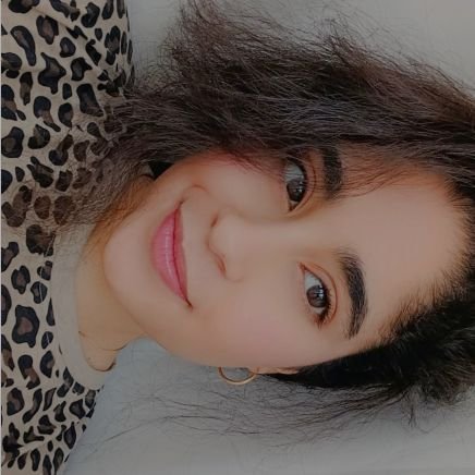 بنده فرد جالبی نیستم به انسان های دیگر مراجعه کنید.