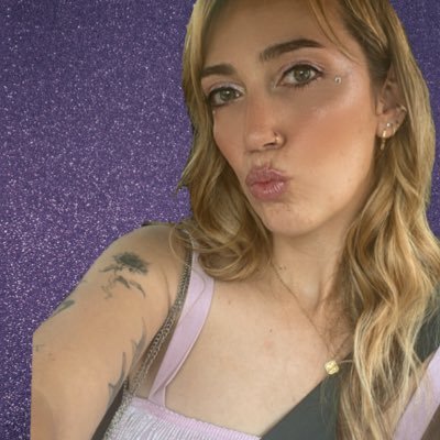 —𝘺𝘰𝘶 𝘥𝘳𝘦𝘸 𝐬𝐭𝐚𝐫𝐬 𝘢𝘳𝘰𝘶𝘯𝘥 𝘮𝘺 𝐬𝐜𝐚𝐫𝐬; Eras Lyon N1, Vienna & London N8 ✦ swiftie since ‘07 ✦ debut defender, speak now girlie