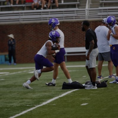 Laquan Pendleton | Co 29’ | 170 5’9 | JCHS |Contact Information : 478-360-3866 | Email:lpendleton20@icloud.com