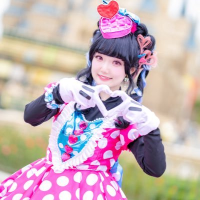 兎咲ひなです。愛称はちゃぴ。⚠︎︎ 顔面重加工厨148㌢。20⤴︎︎︎。Dハロ仮装メインに細々珍装しながら雑多に呟いてます。詳細はリトリンへどうぞ。♡SoundHorizon┊︎Disney(ミニー)┊︎sanrio(ララ)┊︎ポケモン┊︎繭期┊︎⚡️⚽️(霧野)┊︎🌈🕒(🍼)┊︎🥷🥚(仙蔵)etc…。