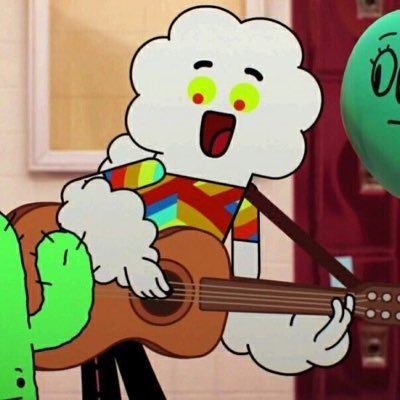 tuchetuchee's profile picture. 👻