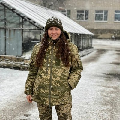 Я український воїн, ми захищаємо наших матерів, дружин, дітей і весь світ свободи💛💙🙏