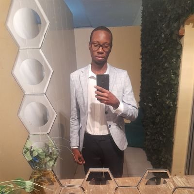 MarcialMariano5's profile picture. NADA OFUSCA O BRILHO DE QUEM NASCEU PRA BRILHAR 🙌🏽✨