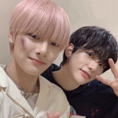 place for #현진 & #아이엔 enthusiasts !⠀໒꒰ྀི ^ ⸝⸝ ^ ꒱ྀིა