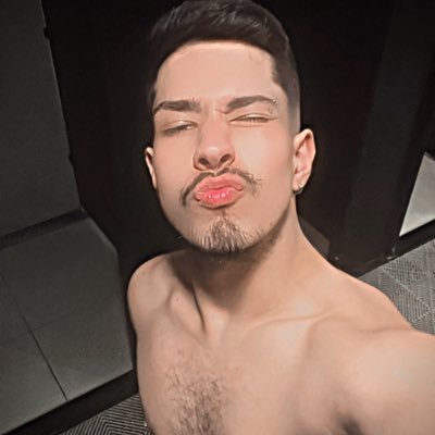 CRIADOR DE CONTEÚDO 🔞🔥novinho rato de academia dotado 🔥https://t.co/OQeHH2udU2