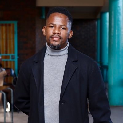 • Film/Tv Creative • Entrepreneur • Founder @YummyThingz Eatery 🍔🍟🌮 • 🍿 Founder/CEO: @OutdoorMovieZa🍿• Team @DavidKau1 •
