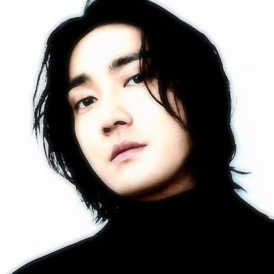 siwon y yo leyendo yaoi. hablo español la mayoría del tiempo aquí.