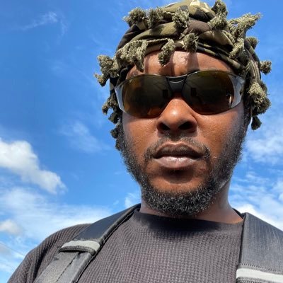 HarrisDemarkus's profile picture. High school football coach. great role model,loving father and teacher at heart. I just want too help make a difference!!!!