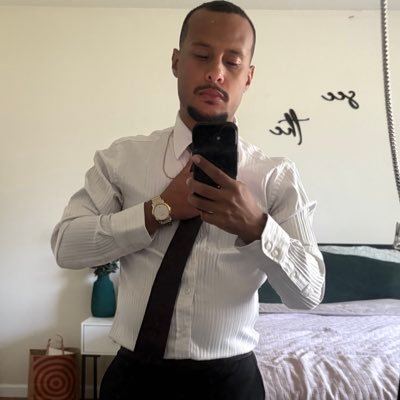 Hood Alt Gym Nerd 😁 Marketing Director, Anime, Streaming, Content Creator