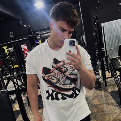 _tomasacosta22's profile picture. ig:_tomasaco