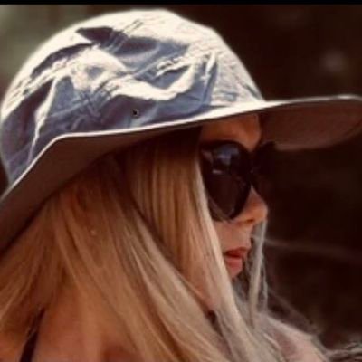 Politics/True Crime/Reality TV/Music #Mom 💙🩷 #Traveler 🌍