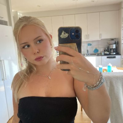 RealHannahx's profile picture. 19, Sweet but spicy 💋
