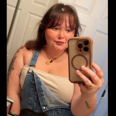 madisonkelleyp's profile picture. breast cancer survivor. || Books. History. Art. WVU sports. Philadelphia sports. Seattle Kraken. || Don’t give up. Don’t ever give up.