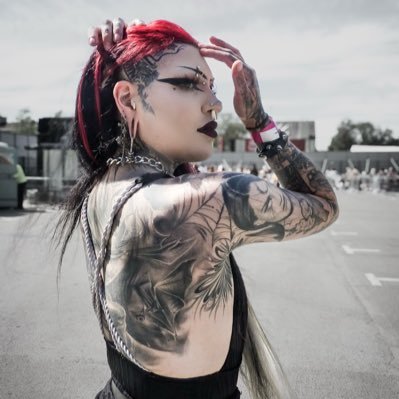 gothsmilk's profile picture. Princess by name, Princess by nature ⚢ ⟡ they/she ⟡ ⚢ ⟡ links below ⟡ 🔞: @WorshipXena