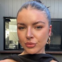 WOOSTER ROBERTA RAE (@raewooster29) 's Twitter Profile