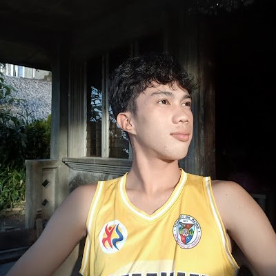 sernitze18206's profile picture. 