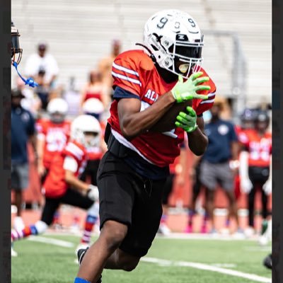 c/o 2029 5”8 165lbs running back/29 inch vertical/225 lbs bench press/345 squat/cell # 832-412-5182/all state game selected 2025 8th grade