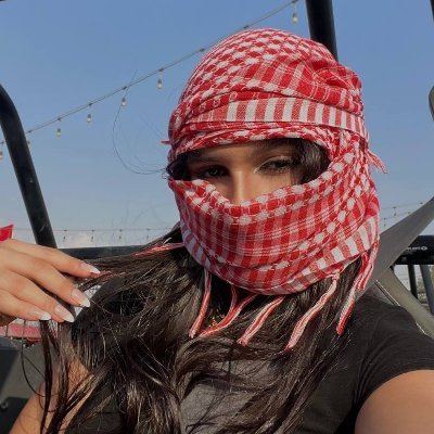 18 • Arabian Trans Princess 👑
✨ Click the link & join me