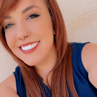 31. Short in Stature. AZ Winds Flute. Pop Punk Princess. Dispenser of Glasses. Crochet Enthusiast. I watch far too much tv and I listen to a lot of music.
