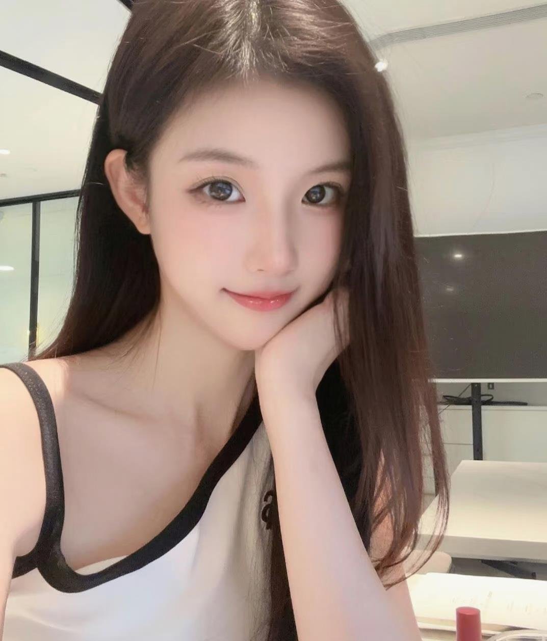 Tjr6vZu8k64Hii's profile picture. コック11cmを超える対物だけを売って気に入った