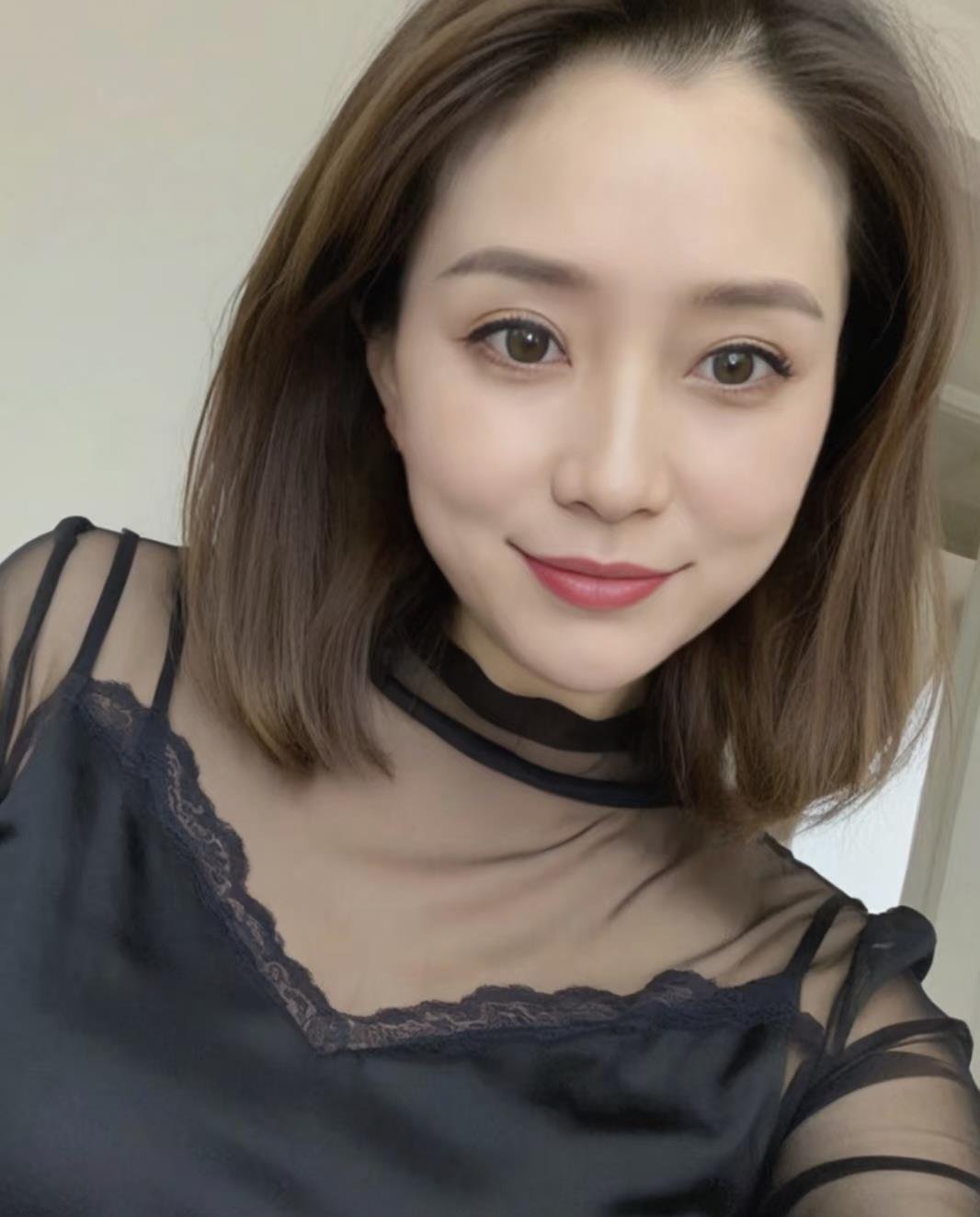 LUv43QsAHTHKU's profile picture. あなたが食べるのをやめて、自分自身を持っている人だけをフォローして楽しんでください。