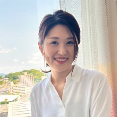 ___maridesign's profile picture. “伝わるLP”で、ビジネスをステージアップ🎈/ 丁寧なヒアリングと、親しみやすさで 信頼されるLPデザイナー🌷/ あなたの“想い”を、成果につながる一枚に / ご相談はDMからお気軽にどうぞ📩